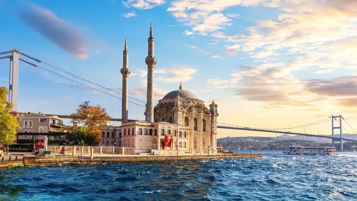 10 Historical Buildings You Must See in Istanbul